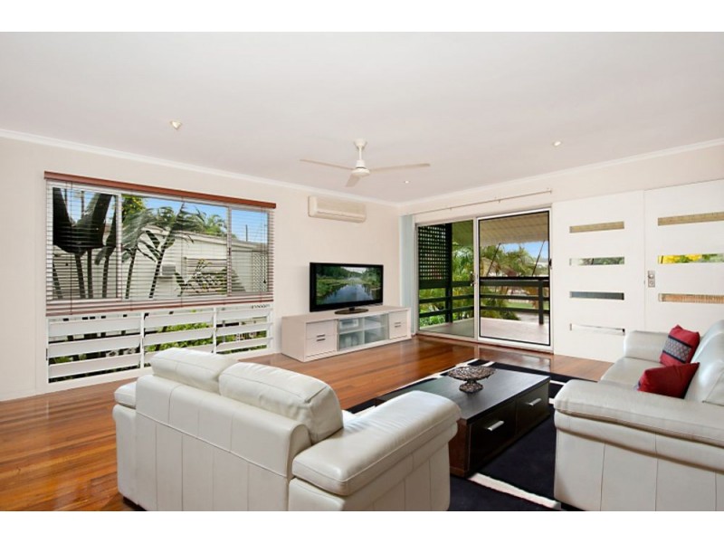 6 Richardson Street, Edge Hill QLD 4870