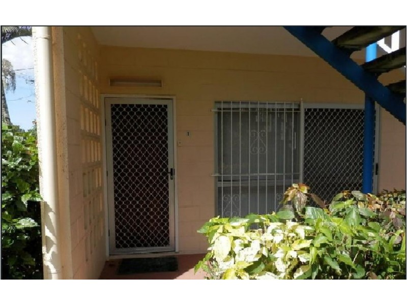 1/71 Pease Street, Manoora QLD 4870