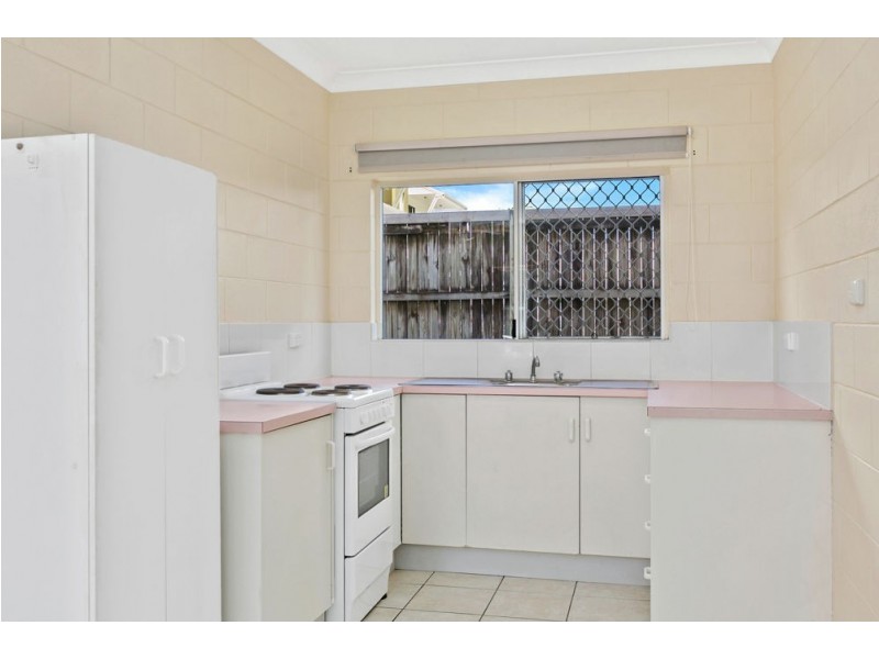 6/52 Pease Street, Manoora QLD 4870