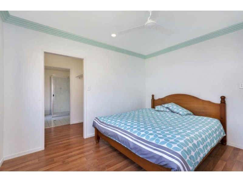 2 Illowra Court, Caravonica QLD 4878