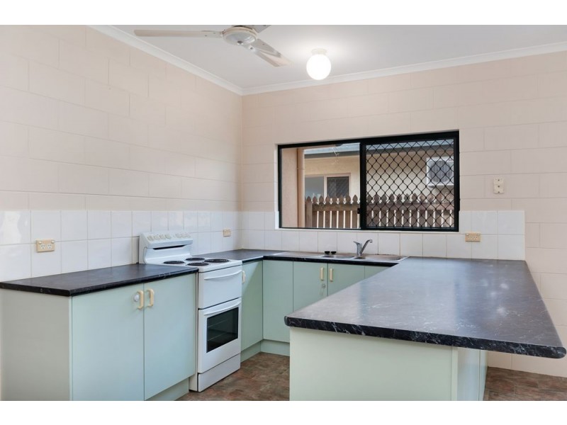 13 Opaline Close, Brinsmead QLD 4870