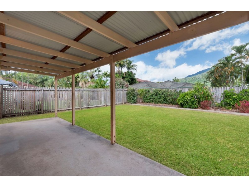 13 Opaline Close, Brinsmead QLD 4870