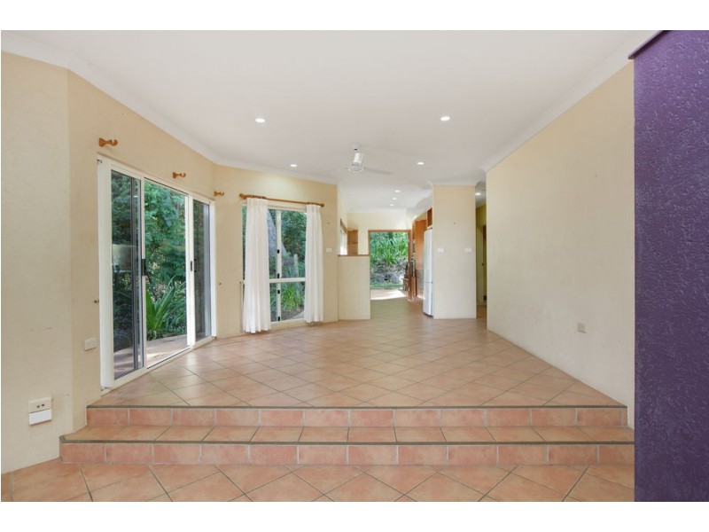 7 Beaman Close, Aeroglen QLD 4870