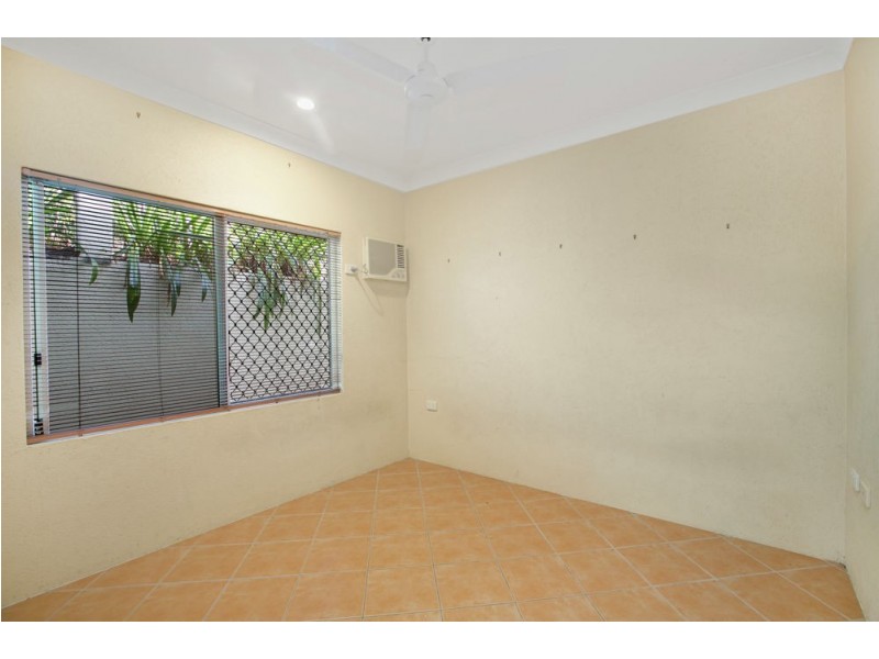 7 Beaman Close, Aeroglen QLD 4870