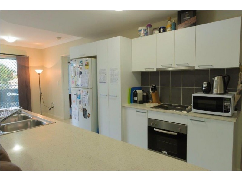 5/109 Callaghan Street, Mooroobool QLD 4870