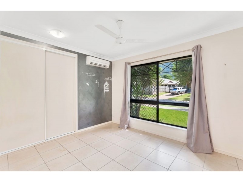 15 Fitzmaurice Drive, Bentley Park QLD 4869