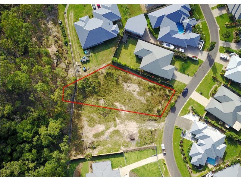 8 Megalong Close, Smithfield QLD 4878