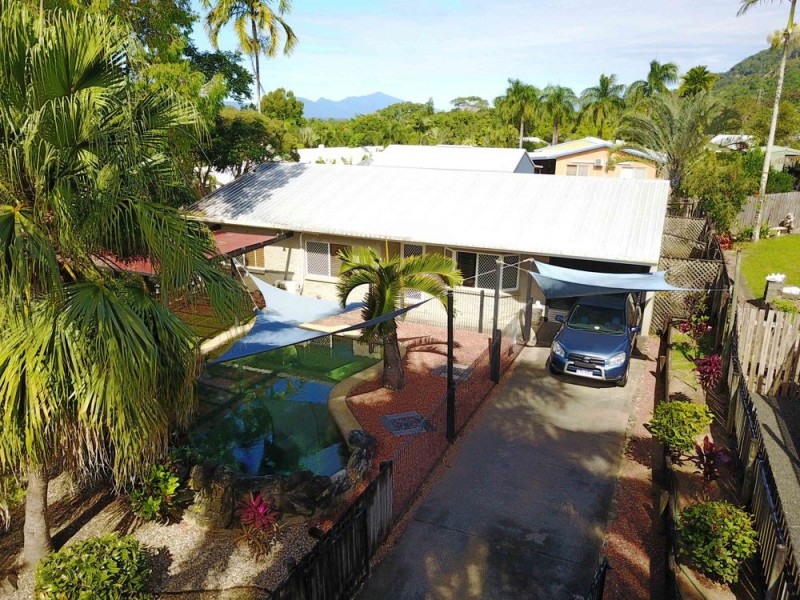 6 Milford Close, Kanimbla QLD 4870