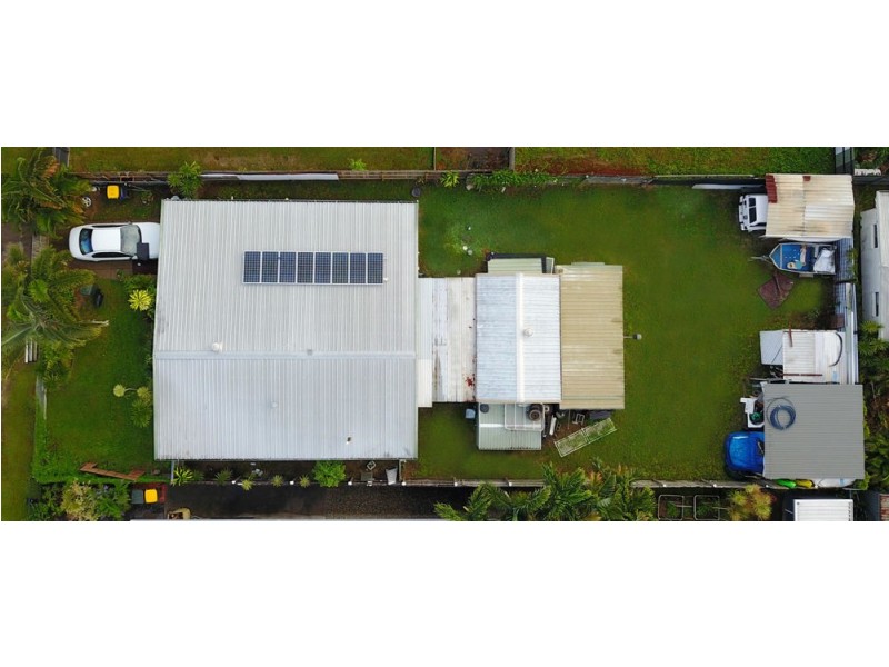 16 Hogan Street, Westcourt QLD 4870