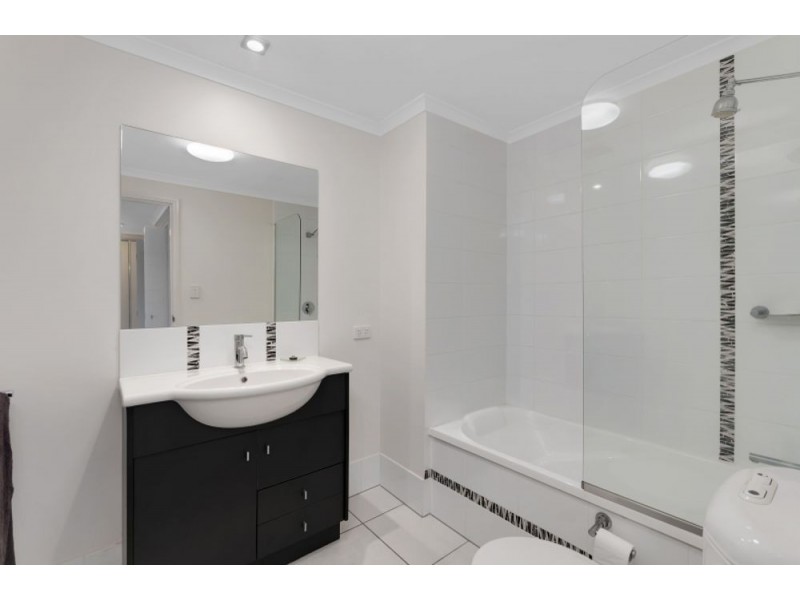 13/182 Spence Street, Bungalow QLD 4870