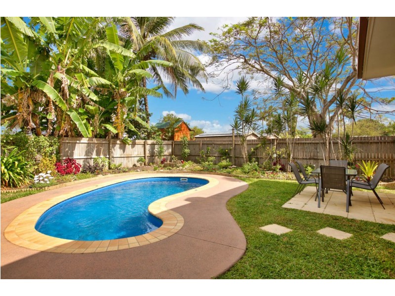 10 Card Avenue, Manunda QLD 4870