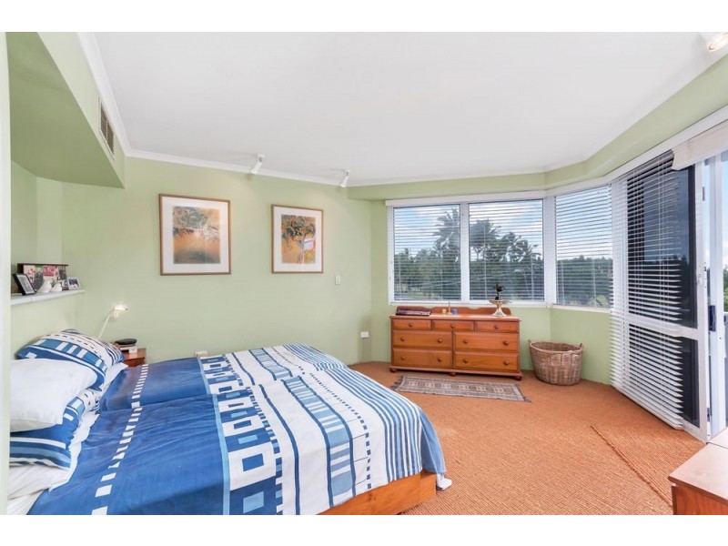 8/279 Esplanade, Cairns North QLD 4870