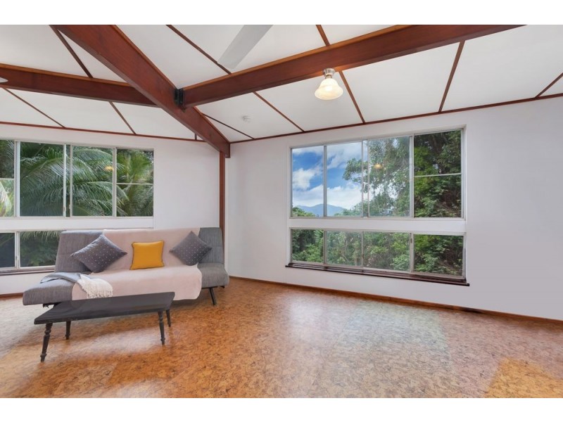 162-164 Stanton Road, Smithfield QLD 4878