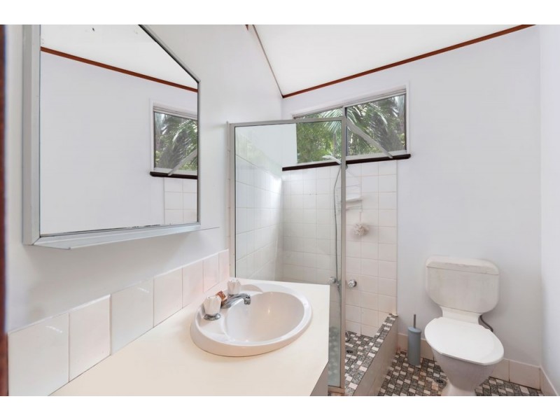162-164 Stanton Road, Smithfield QLD 4878