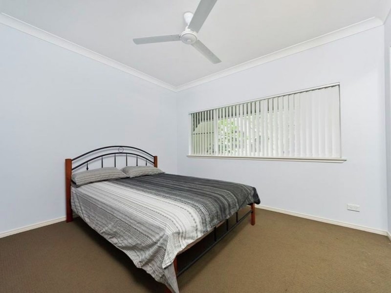 5/303 Lake Street, Cairns North QLD 4870