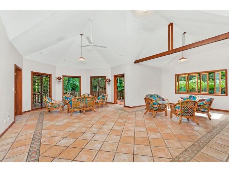 69863 Bruce Highway, Aloomba QLD 4871