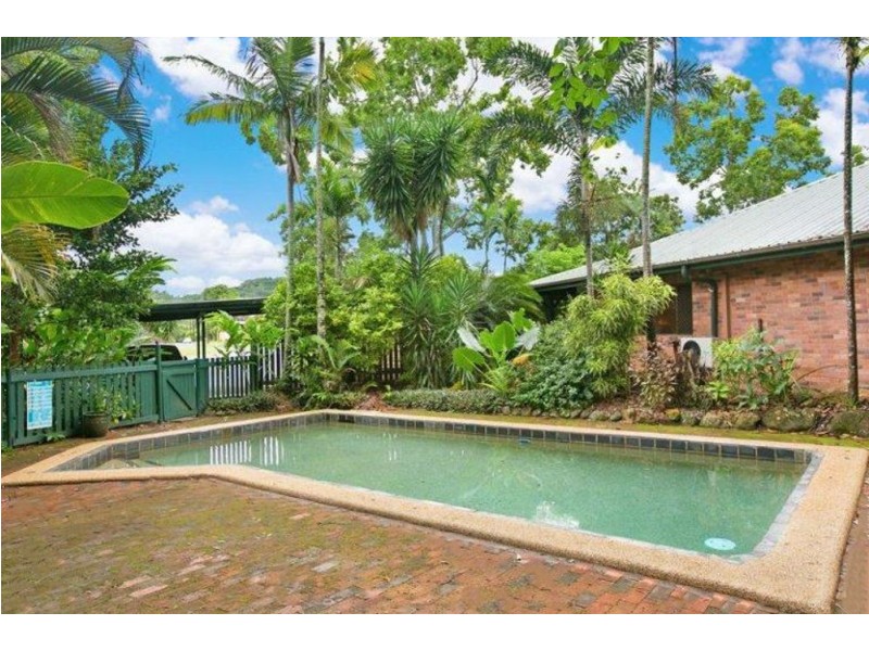 8/51-59 Heavey Crescent, Whitfield QLD 4870