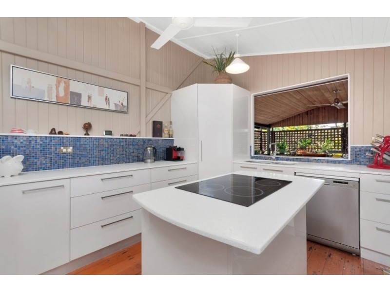 372-374 Draper Street, Parramatta Park QLD 4870