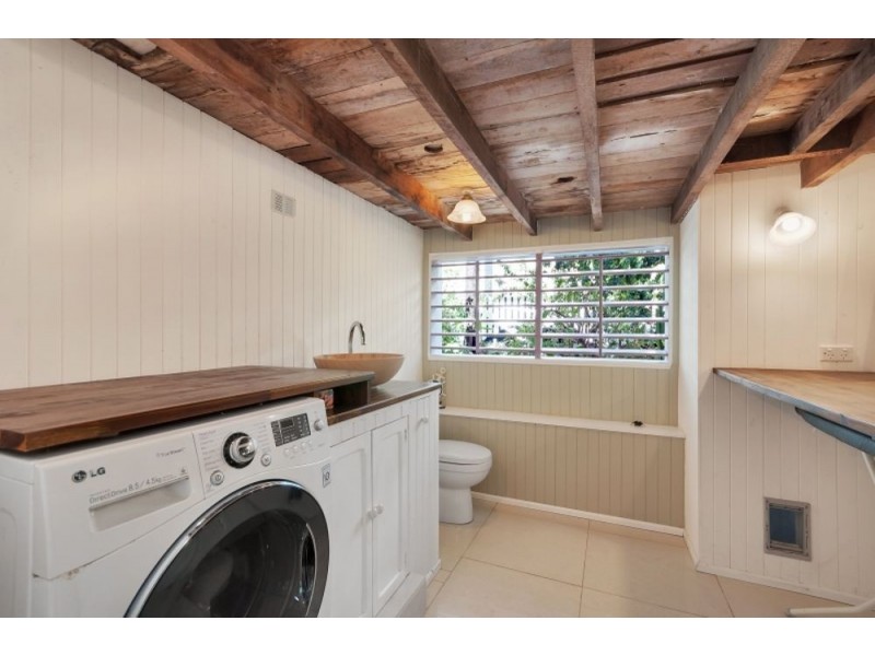 372-374 Draper Street, Parramatta Park QLD 4870