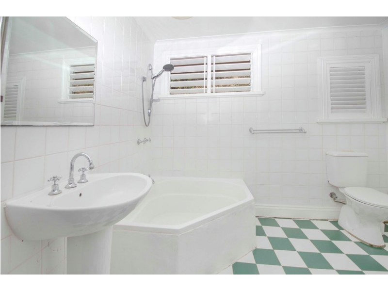 3 Primo Street, Freshwater QLD 4870