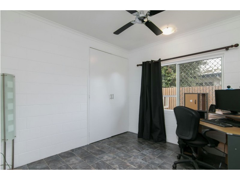 30 Resolution Drive, Bentley Park QLD 4869