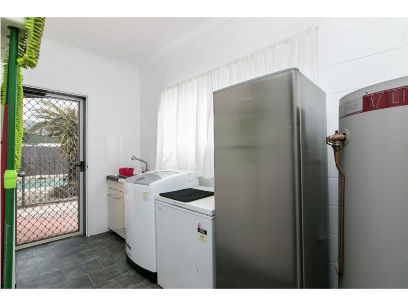 30 Resolution Drive, Bentley Park QLD 4869
