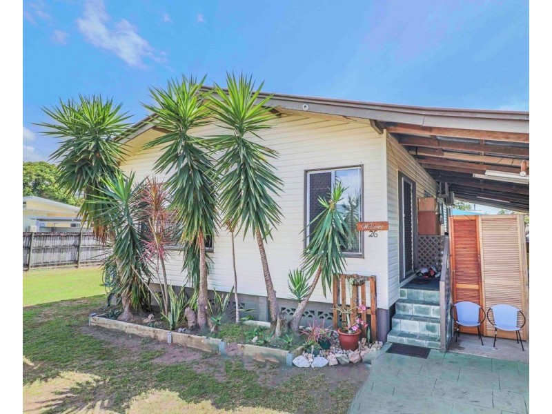 26 Warner Street, Manunda QLD 4870