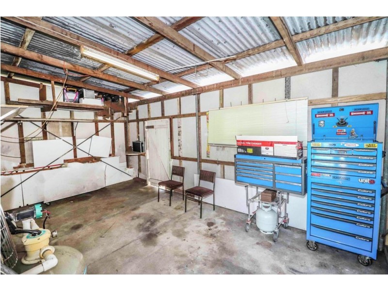 26 Warner Street, Manunda QLD 4870