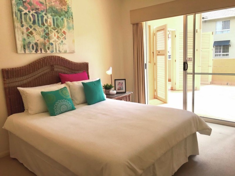 404/2 Greenslopes Street, Cairns North QLD 4870