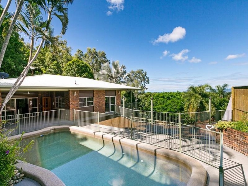 23 Darkin Close, Smithfield QLD 4878