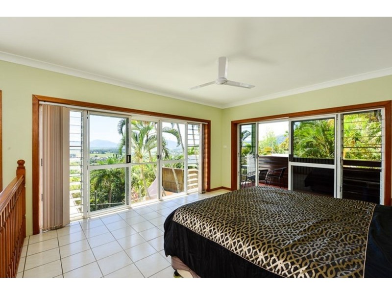 23 Darkin Close, Smithfield QLD 4878