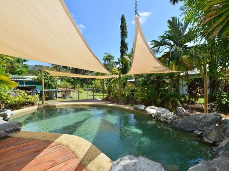 20 Mangano Close, Brinsmead QLD 4870