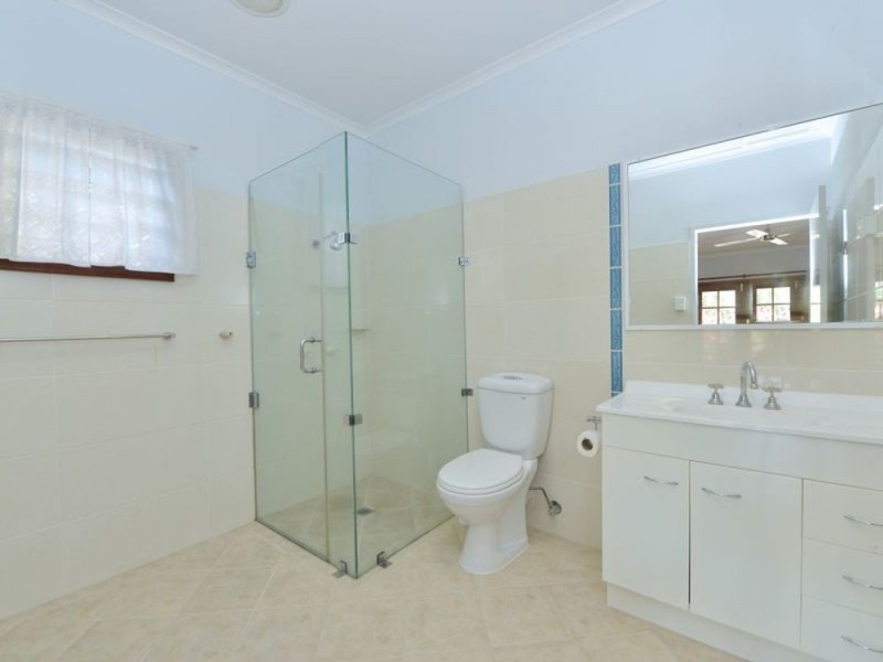 20 Mangano Close, Brinsmead QLD 4870