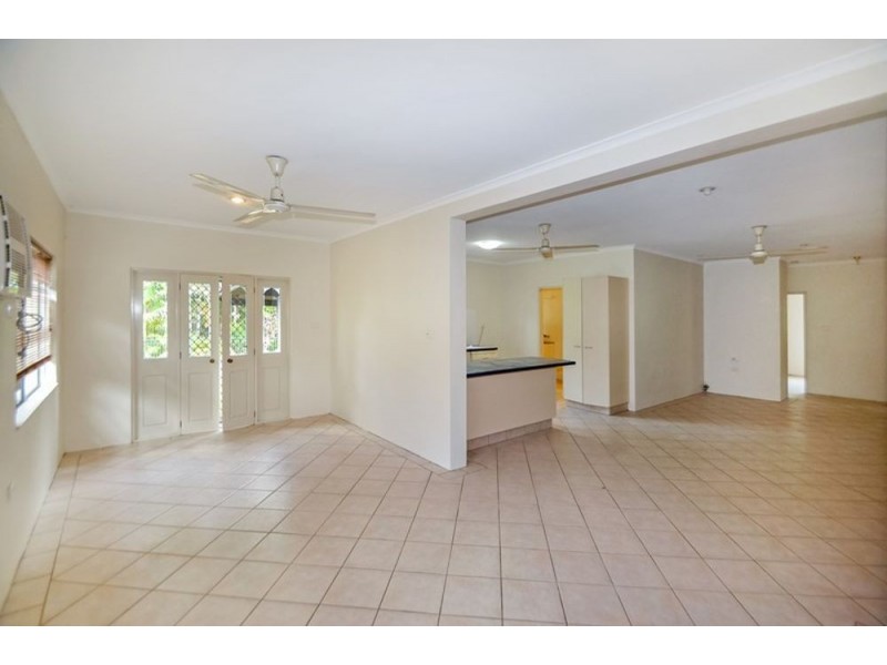 14 Carramar Crescent, Caravonica QLD 4878