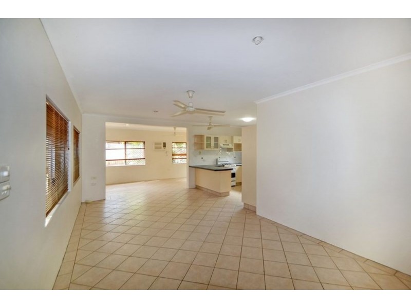 14 Carramar Crescent, Caravonica QLD 4878