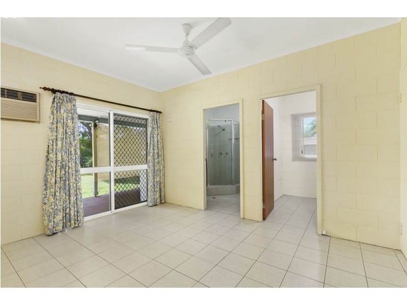 57 Harley Street, Kamerunga QLD 4870