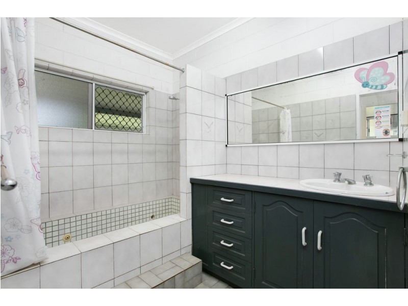 57 Harley Street, Kamerunga QLD 4870