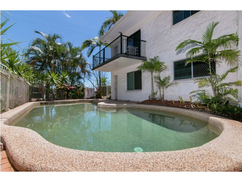 5/112 Digger Street, Cairns North QLD 4870