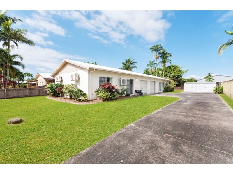 30 Leeuwin Crescent, Bentley Park QLD 4869