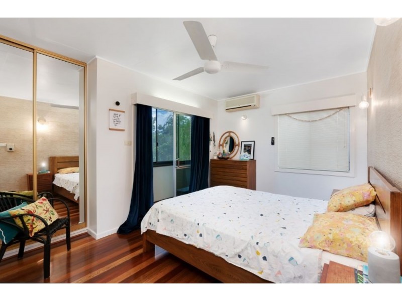 44 Nolan Street, Whitfield QLD 4870