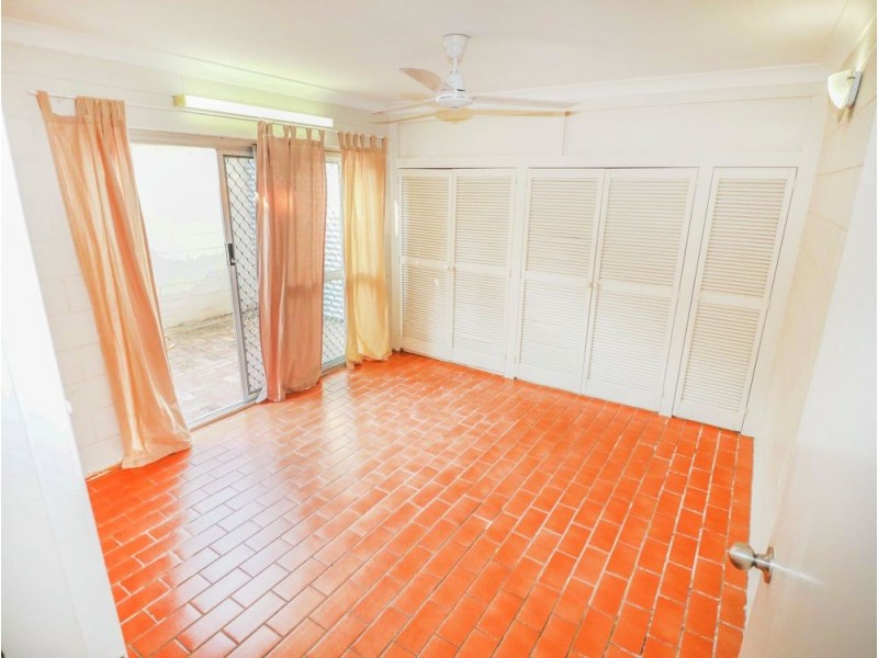 7/10 Crathern Close, Edge Hill QLD 4870