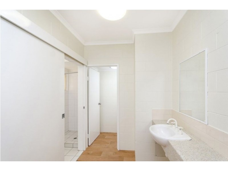 5/13-17 Oyster Court, Trinity Beach QLD 4879