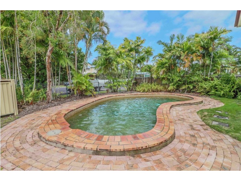 8/37-39 Winkworth Street, Bungalow QLD 4870