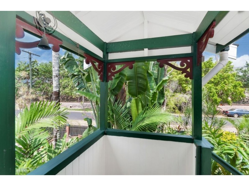 22 Cairns Street, Cairns North QLD 4870