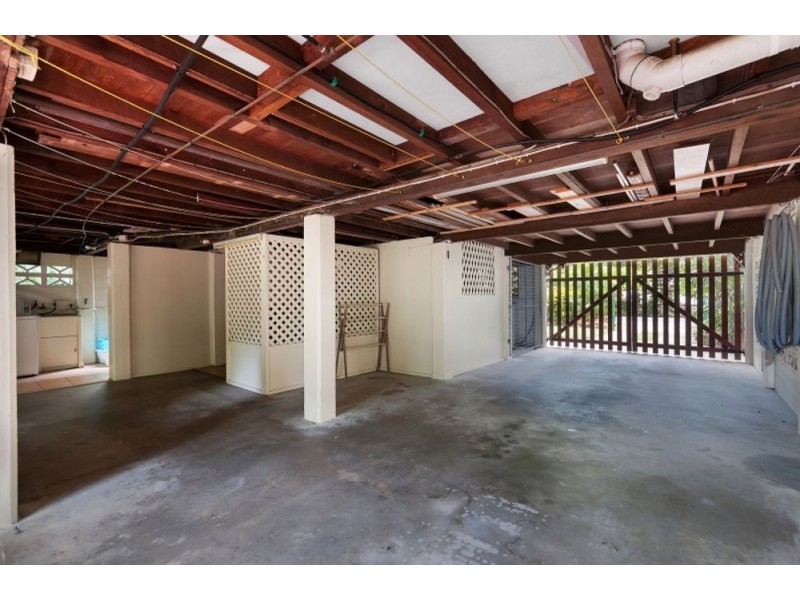 22 Cairns Street, Cairns North QLD 4870