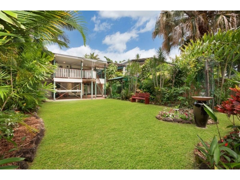 22 Cairns Street, Cairns North QLD 4870