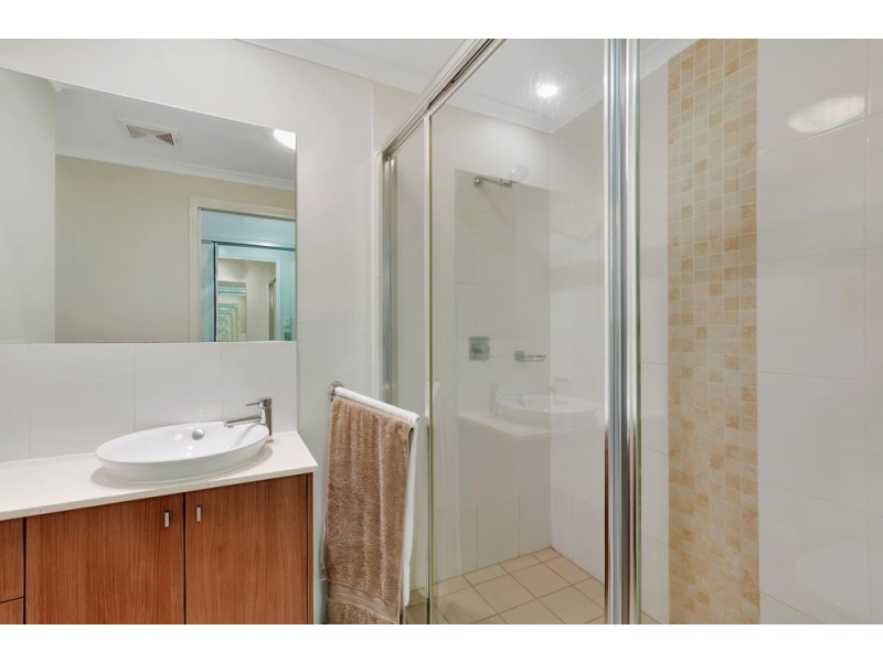 105/ 2 Oliva Street, Palm Cove QLD 4879