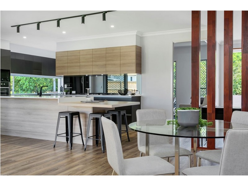 15 Whipbird Drive, Smithfield QLD 4878