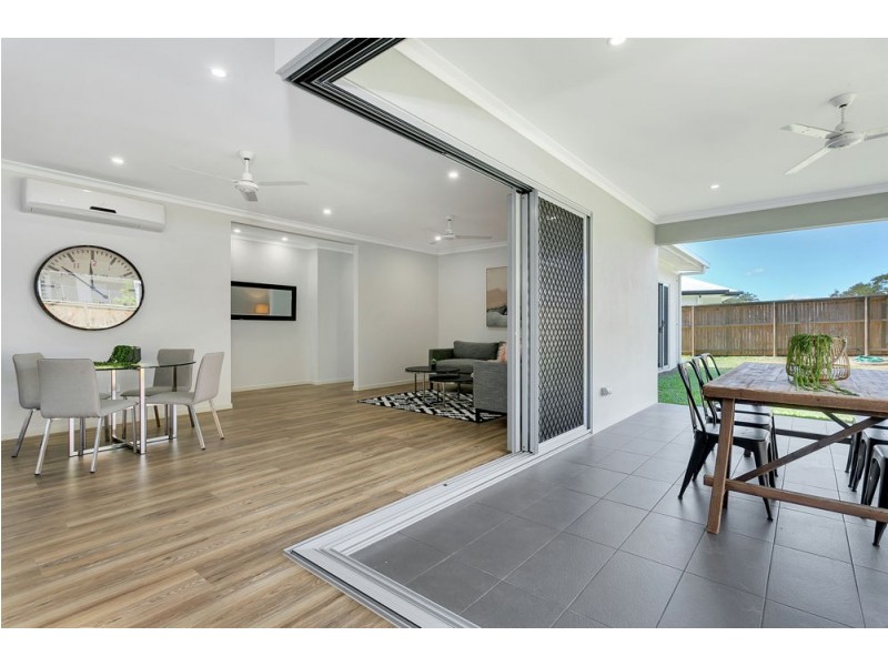 15 Whipbird Drive, Smithfield QLD 4878