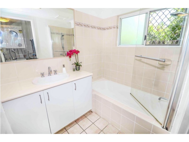 3/361 McLeod Street, Cairns North QLD 4870